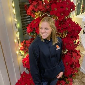 Meet your Posher, Carly